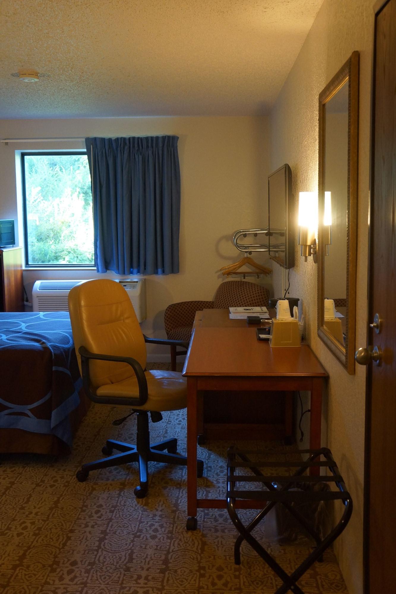מלון Super 8 By Wyndham Delmont מראה חיצוני תמונה